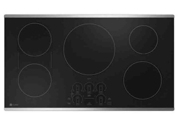 Aga Traditional Cast Iron Range Cooker  3Oven Gas portrait 12